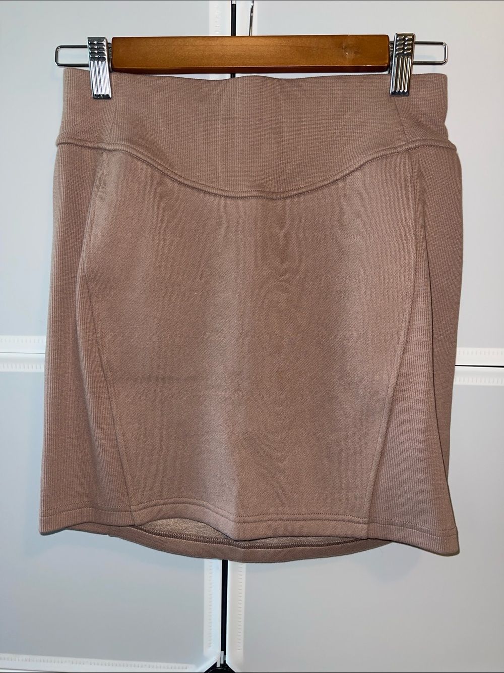 lululemon athletica Scuba HR mini skirt